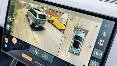 Range Rover Sport P550e Autobiography long-term - reversing camera